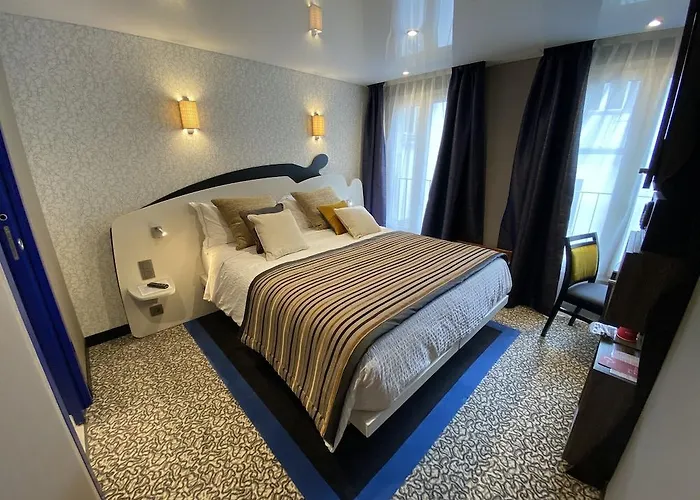 Du Vieux Saule Hotel Parigi