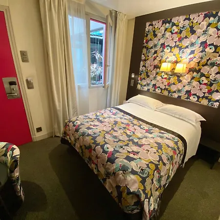 Du Vieux Saule מלון